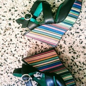 Multicolored wedge heel by UNLISTED